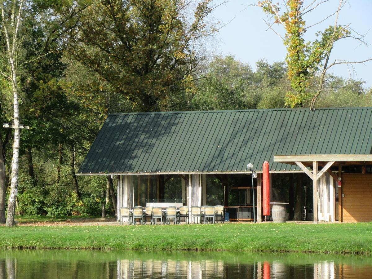 Hotel De Watermolen Bocholt エクステリア 写真