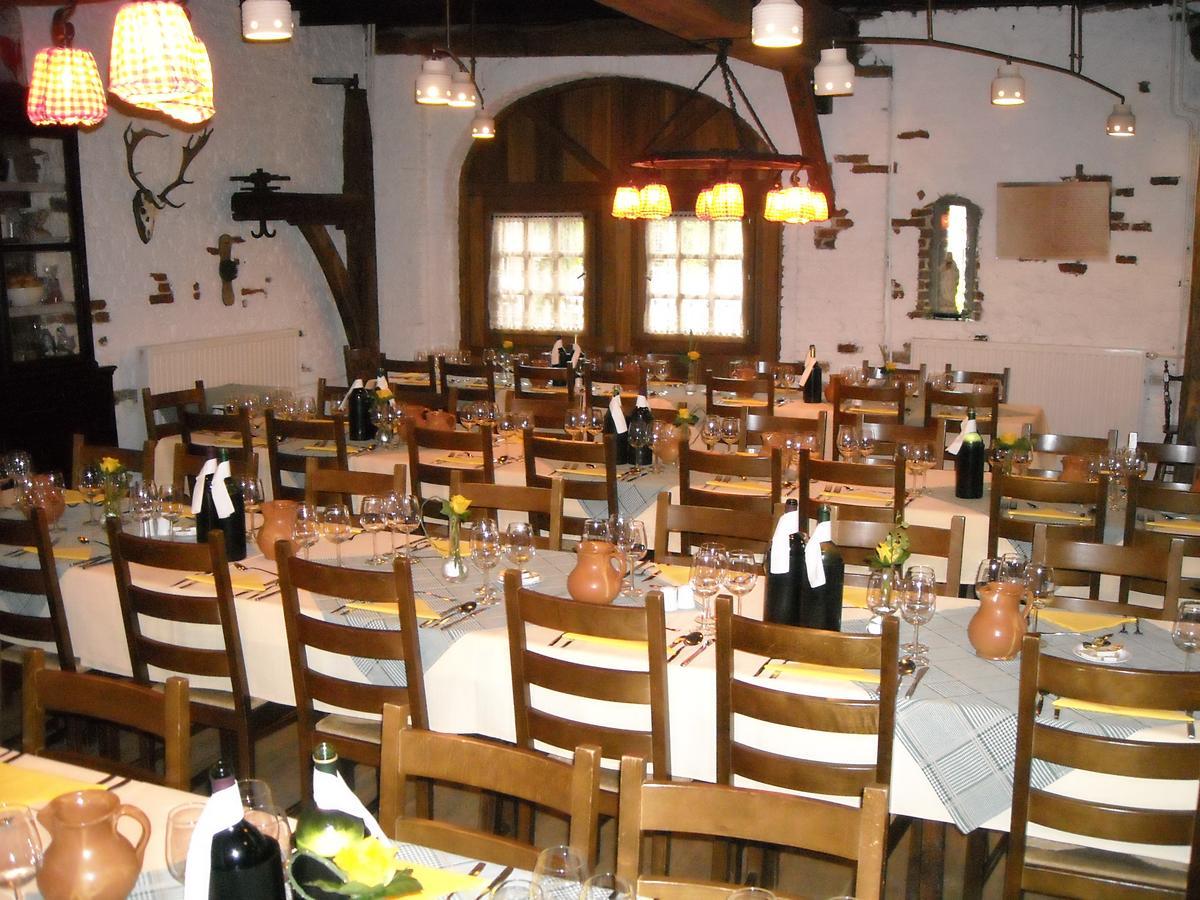 Hotel De Watermolen Bocholt エクステリア 写真