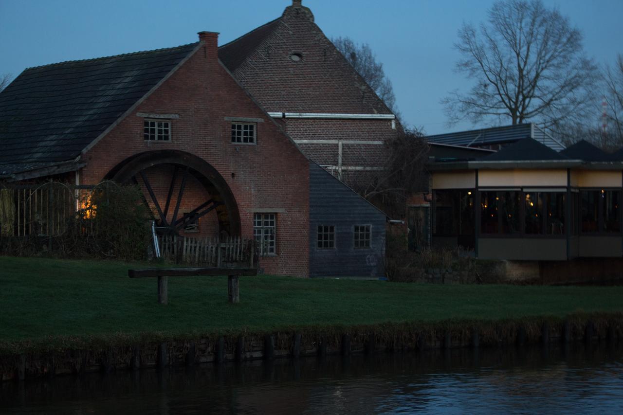 Hotel De Watermolen Bocholt エクステリア 写真